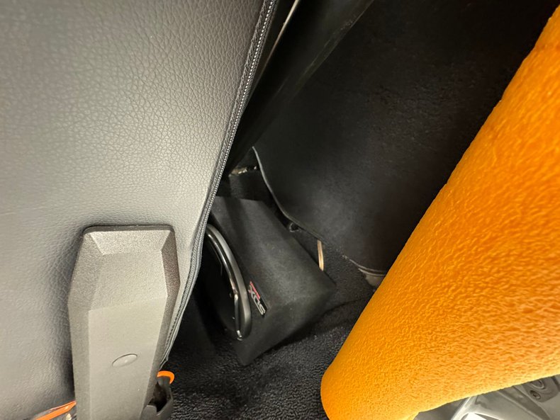 Chevrolet-El-camino-1978-Orange-Black-40