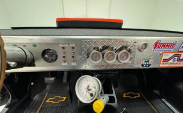 Chevrolet-El-camino-1978-Orange-Black-44