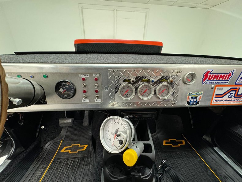 Chevrolet-El-camino-1978-Orange-Black-44