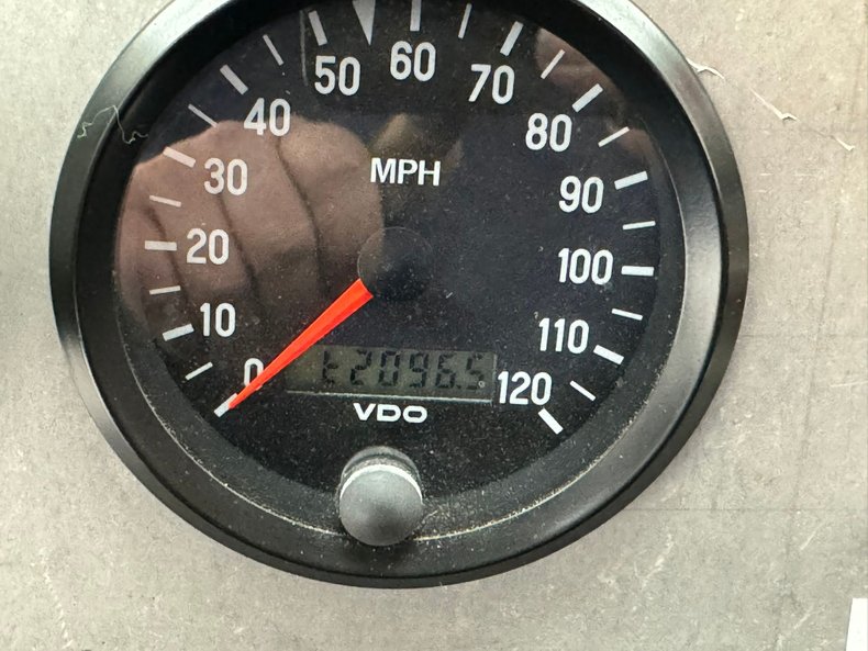 Chevrolet-El-camino-1978-Orange-Black-45