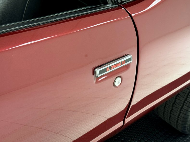 Chevrolet-El-camino-1982-Dark-Red-Metallic-Black-16