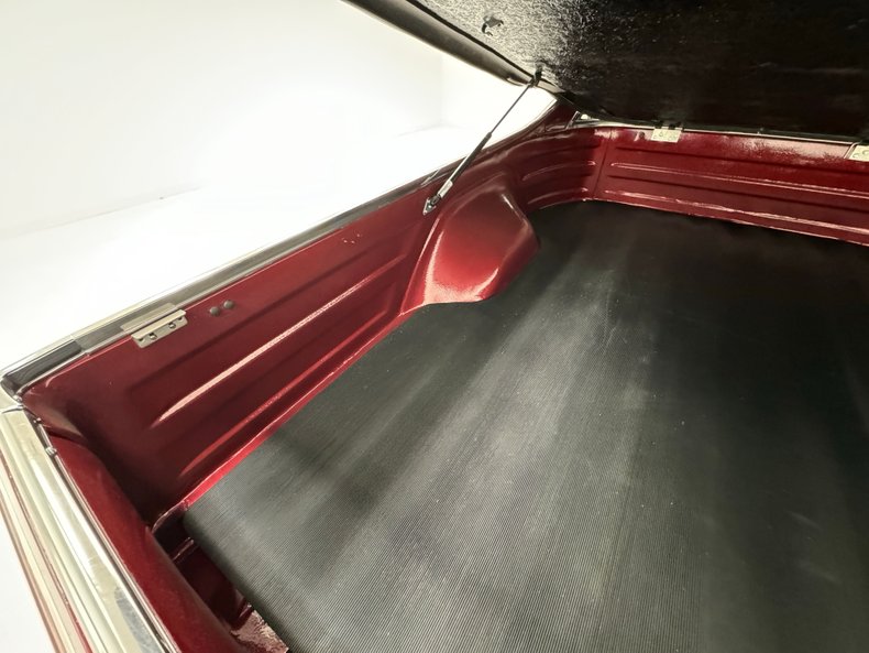 Chevrolet-El-camino-1982-Dark-Red-Metallic-Black-31