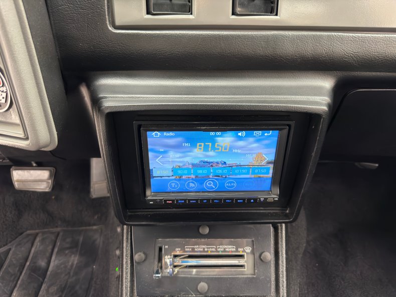 Chevrolet-El-camino-1982-Dark-Red-Metallic-Black-41