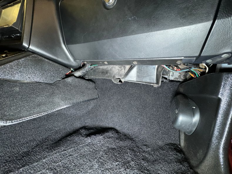 Chevrolet-El-camino-1982-Dark-Red-Metallic-Black-47