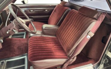 Chevrolet-El-camino-1985-Black-Burgundy-15