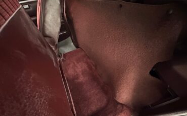 Chevrolet-El-camino-1985-Black-Burgundy-17