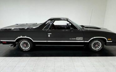 Chevrolet-El-camino-1985-Black-Burgundy-21