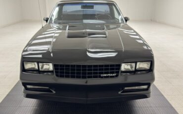 Chevrolet-El-camino-1985-Black-Burgundy-24