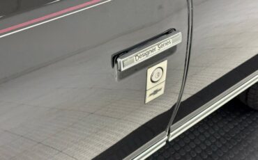 Chevrolet-El-camino-1985-Black-Burgundy-29