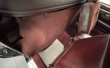 Chevrolet-El-camino-1985-Black-Burgundy-40