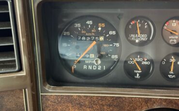 Chevrolet-El-camino-1985-Black-Burgundy-43