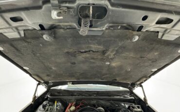 Chevrolet-El-camino-1985-Black-Burgundy-6