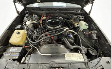 Chevrolet-El-camino-1985-Black-Burgundy-8