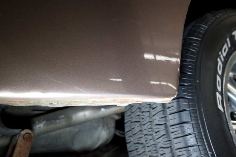 Chevrolet-Fleetline-1947-Pale-Yellow-Tan-23