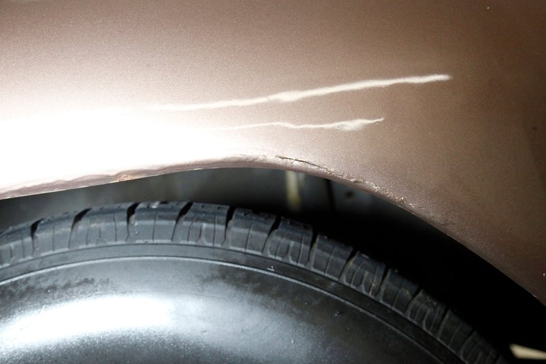 Chevrolet-Fleetline-1947-Pale-Yellow-Tan-28