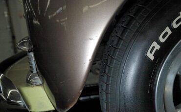 Chevrolet-Fleetline-1947-Pale-Yellow-Tan-42