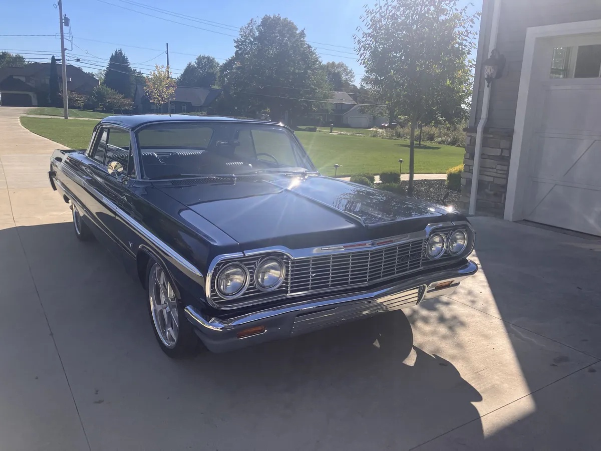 Chevrolet-Impala-1964-Blue-Blue-19