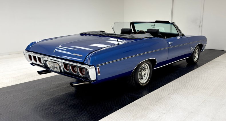 Chevrolet-Impala-1968-Medium-Blue-Metallic-Black-22