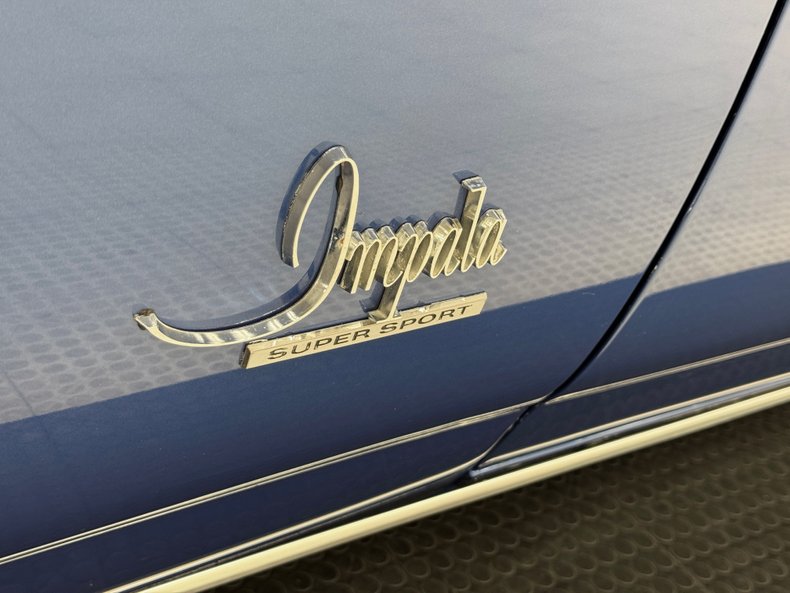 Chevrolet-Impala-1968-Medium-Blue-Metallic-Black-25