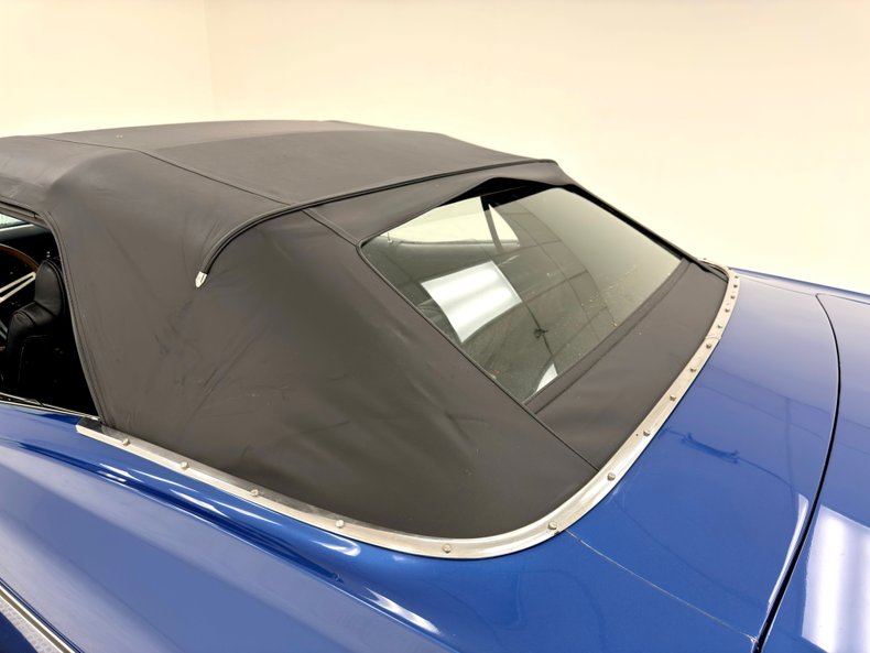 Chevrolet-Impala-1968-Medium-Blue-Metallic-Black-30