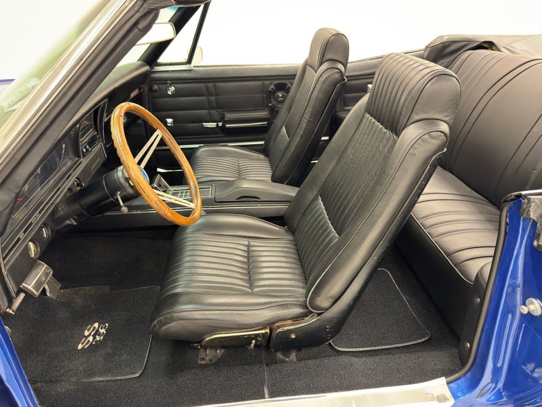 Chevrolet-Impala-1968-Medium-Blue-Metallic-Black-8