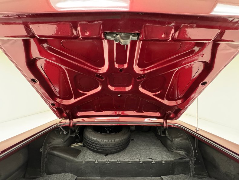 Chevrolet-Impala-ss-1964-Maroon-Metallic-Black-27