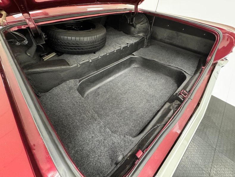 Chevrolet-Impala-ss-1964-Maroon-Metallic-Black-28