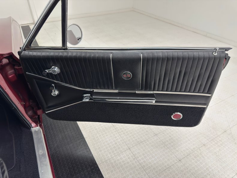 Chevrolet-Impala-ss-1964-Maroon-Metallic-Black-32