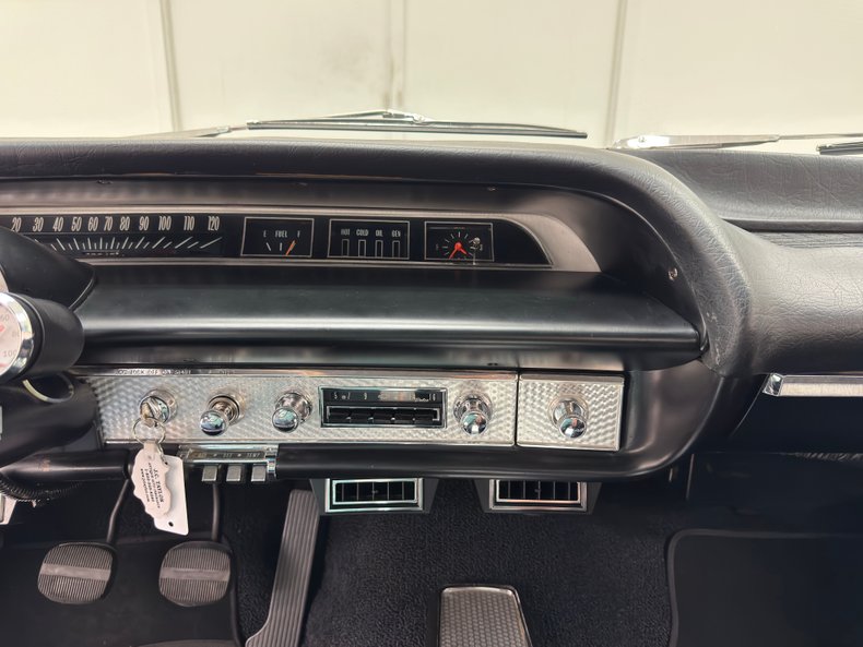 Chevrolet-Impala-ss-1964-Maroon-Metallic-Black-37