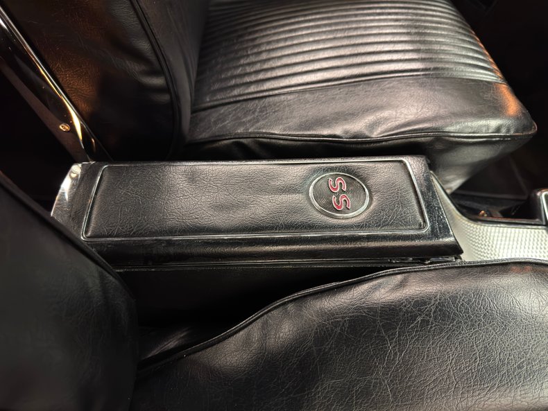 Chevrolet-Impala-ss-1964-Maroon-Metallic-Black-40