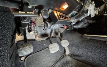 Chevrolet-Impala-ss-1964-Maroon-Metallic-Black-41