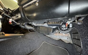 Chevrolet-Impala-ss-1964-Maroon-Metallic-Black-42