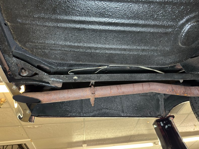 Chevrolet-Impala-ss-1964-Maroon-Metallic-Black-45