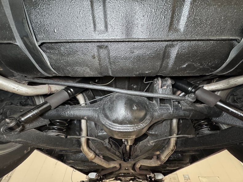 Chevrolet-Impala-ss-1964-Maroon-Metallic-Black-47