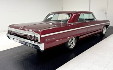 Chevrolet-Impala-ss-1964-Maroon-Metallic-Black-8