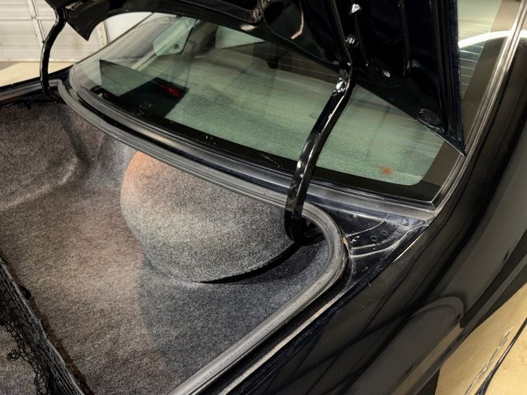 Chevrolet-Impala-ss-1995-Black-Gray-10