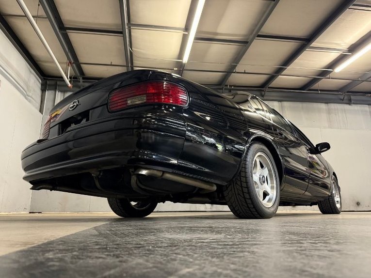 Chevrolet-Impala-ss-1995-Black-Gray-14