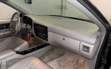 Chevrolet-Impala-ss-1995-Black-Gray-16