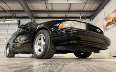 Chevrolet-Impala-ss-1995-Black-Gray