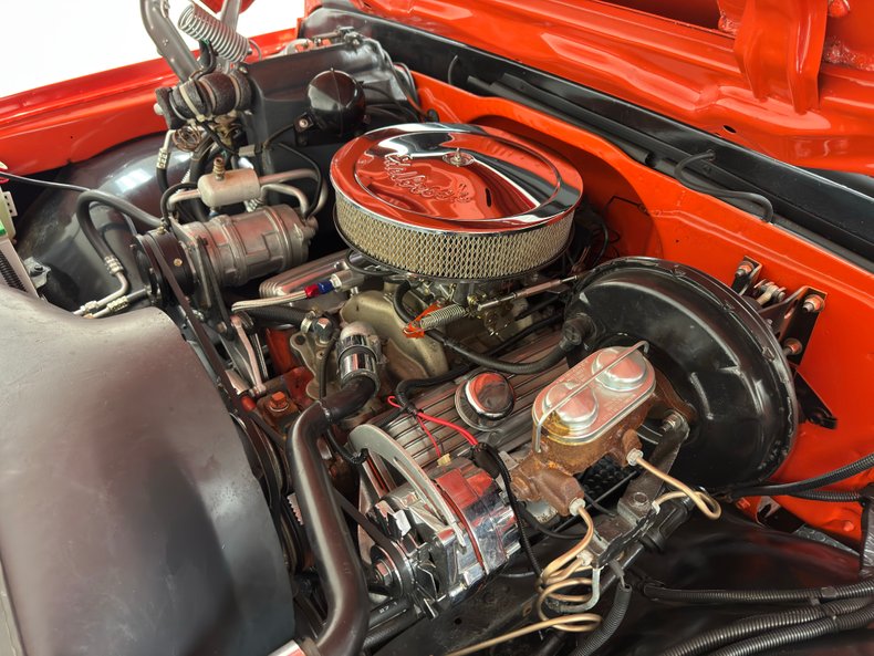 Chevrolet-K10-1970-Hugger-Orange-Black-1