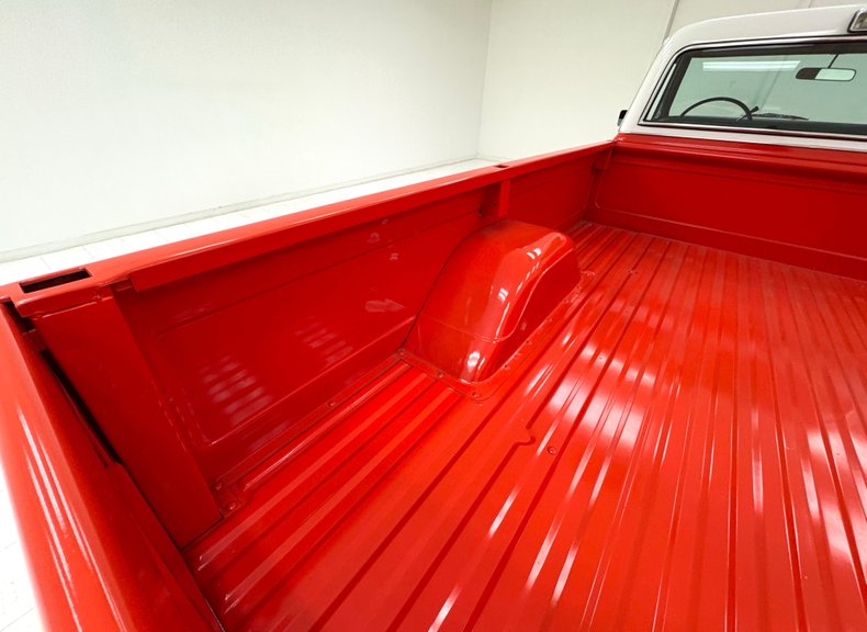 Chevrolet-K10-1970-Hugger-Orange-Black-2