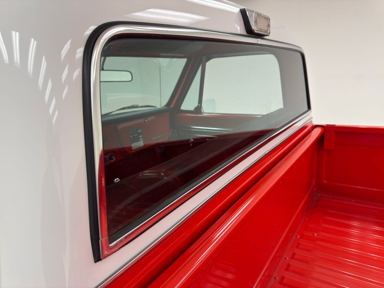 Chevrolet-K10-1970-Hugger-Orange-Black-29