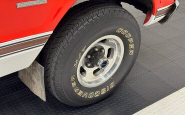 Chevrolet-K10-1970-Hugger-Orange-Black-34