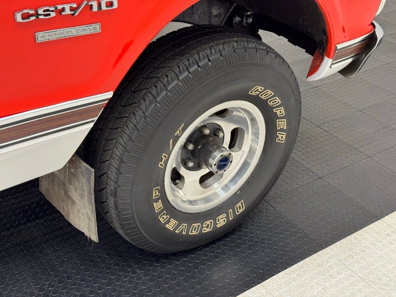 Chevrolet-K10-1970-Hugger-Orange-Black-34