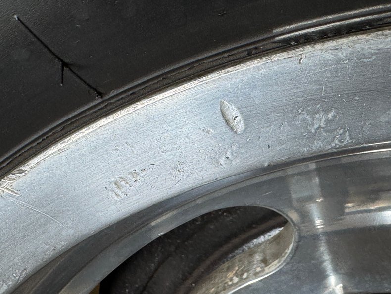 Chevrolet-K10-1970-Hugger-Orange-Black-36