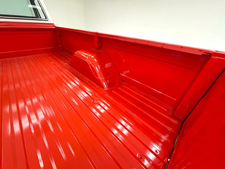 Chevrolet-K10-1970-Hugger-Orange-Black-40