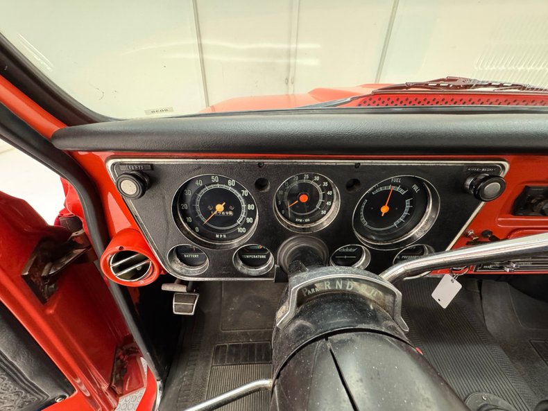 Chevrolet-K10-1970-Hugger-Orange-Black-5