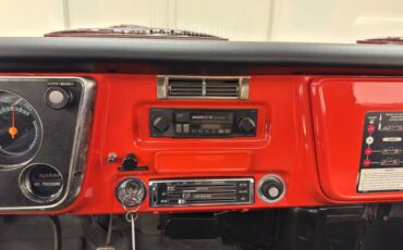 Chevrolet-K10-1970-Hugger-Orange-Black-7