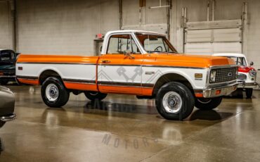 Chevrolet-K10-1972-Tangier-Orange-amp-Fro-Black-amp-White-Hounds-20