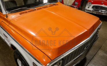 Chevrolet-K10-1972-Tangier-Orange-amp-Fro-Black-amp-White-Hounds-23